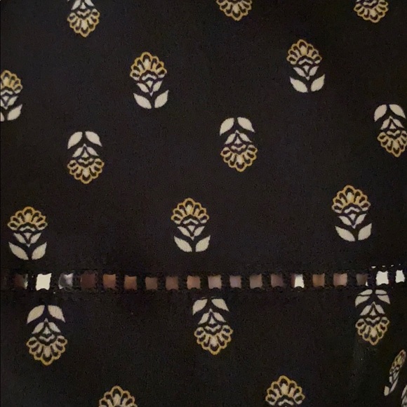 Vera Wang Blouse - Picture 2 of 4